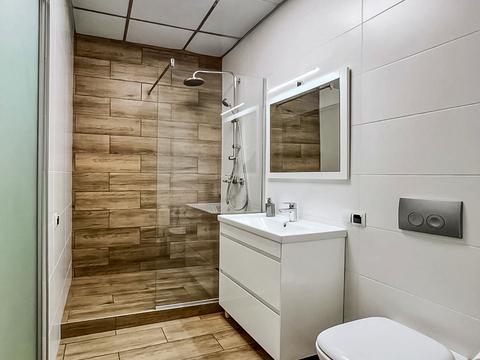квартира за адресою Богдана Ступки вул. (Станіславського), 3