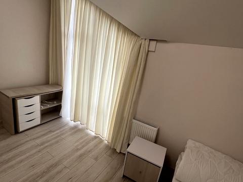 будинок за адресою володимира великого, 1