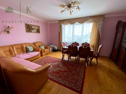 квартира за адресою Головацького Я., 23