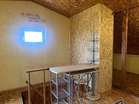 квартира за адресою Хотів, 12
