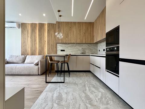 квартира за адресою Салютна вул., 2к21