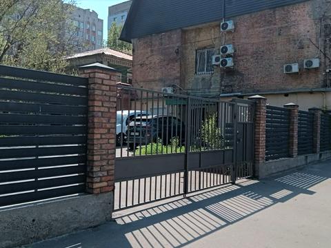 коммерческая по адресу Батальона "Днепр" бульв., 9-А