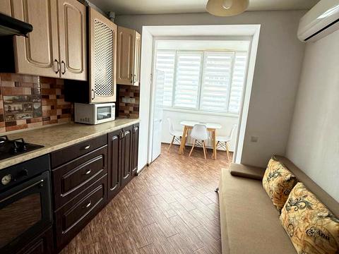 квартира за адресою Лісова вул., 50