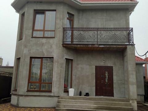 будинок за адресою Платанова вул.