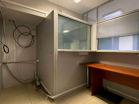 комерційна за адресою Мечникова вул. (Кловський), 18