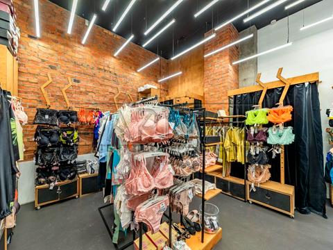 комерційна за адресою Старонаводницька вул., 6