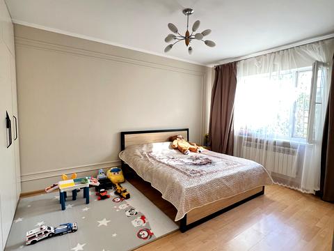 будинок за адресою Квітнева вул., 17