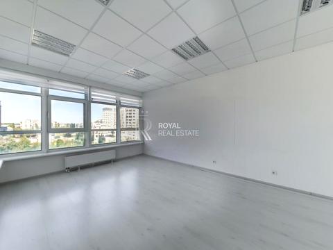 комерційна за адресою Кловський узвіз, 7a