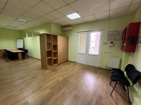 коммерческая по адресу Космическая ул., 3