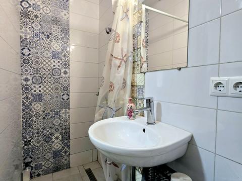 квартира за адресою Джерельна вул., 12
