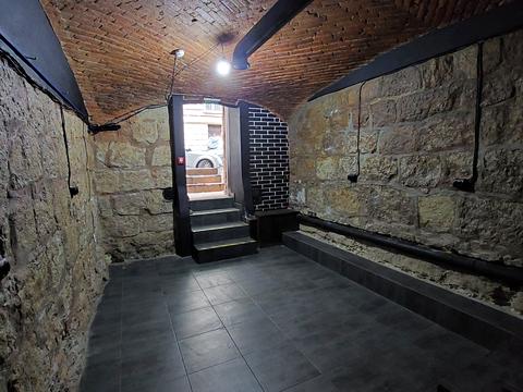 коммерческая по адресу Костюшко ул., 20