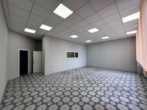 комерційна за адресою Ґарета Джонса вул. (Сім'ї Хохлових), 15