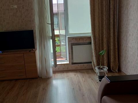 будинок за адресою Академіка Сахарова вул.