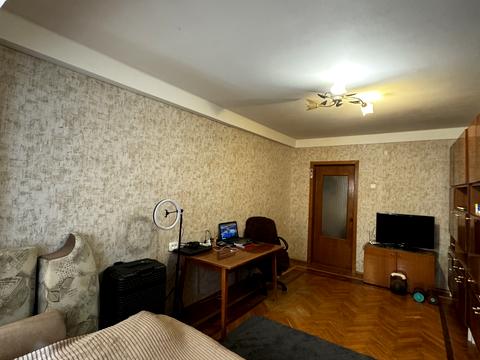 квартира за адресою Євгена Коновальця вул. (Щорса), 37