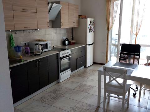 квартира за адресою Воскресенська вул., 18