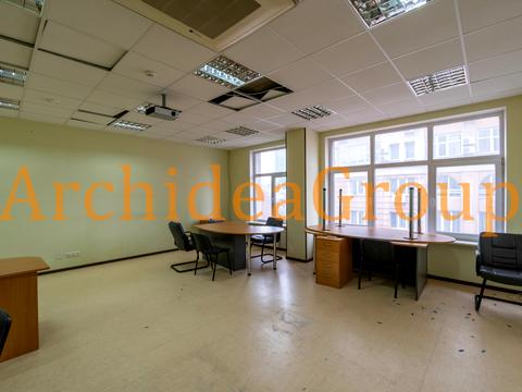 комерційна за адресою Саксаганського вул., 119