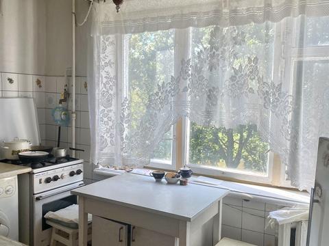 квартира за адресою Салютна вул., 29