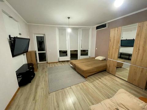 квартира за адресою Соборності просп. (Возз'єднання), 30