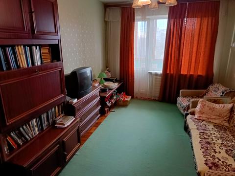 квартира за адресою Всіхсвятська вул. (50 років СРСР), 6