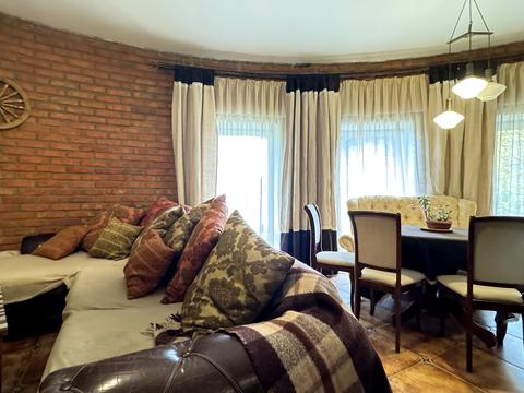 будинок за адресою Весняна, 12