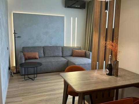 квартира за адресою Костомарівська вул. (Щорса), 1