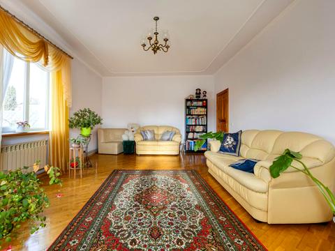 будинок за адресою Фабрична вул., 150