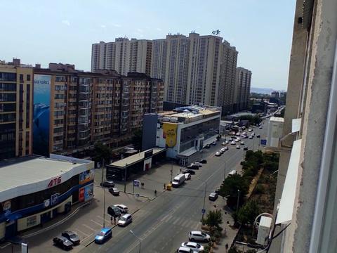 квартира за адресою Владислава Бувалкіна вул. (Бочарова Генерала), 75