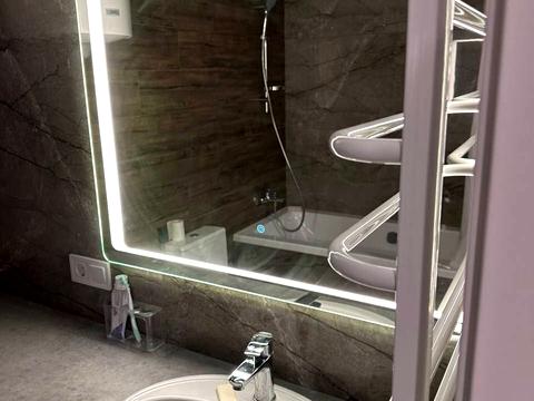 квартира за адресою Космічна вул., 5