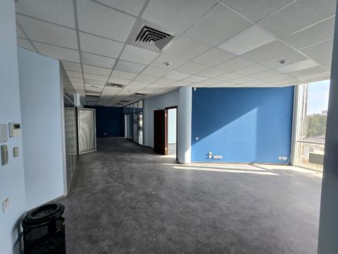 комерційна за адресою Польова вул., 24