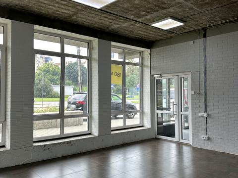 комерційна за адресою Львів, Хуторівка вул., 35В
