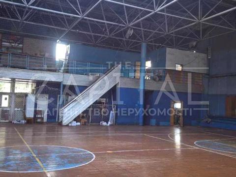 комерційна за адресою Привокзальна вул., 12А