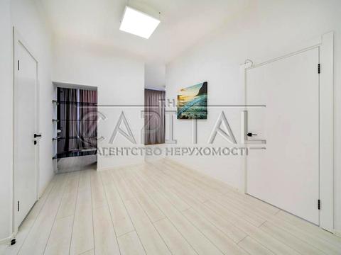 комерційна за адресою Липська вул., 9-Б