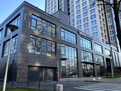 комерційна за адресою Деміївська вул., 27