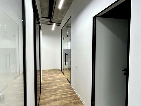 комерційна за адресою Кловський узвіз (Кловський), 7