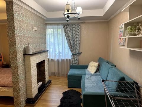 квартира за адресою Василя Кучера вул., 6