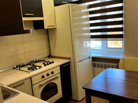 квартира за адресою Олени Теліги вул., 11