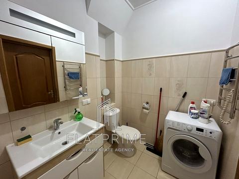 квартира по адресу Строителей ул., 39