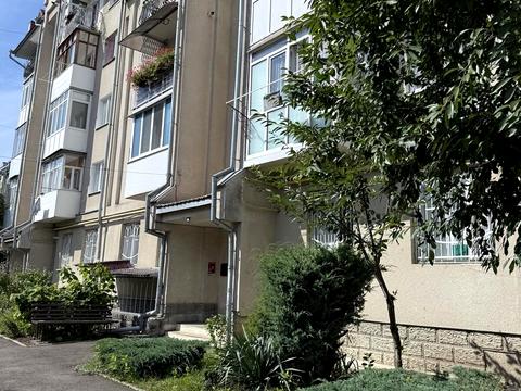 квартира за адресою Чорновола вул., 99