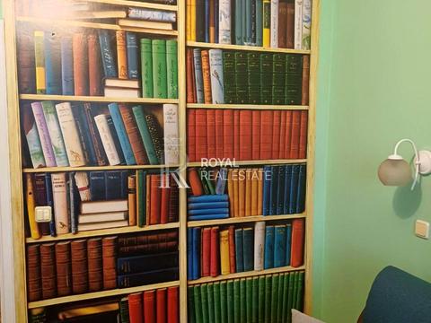 квартира за адресою Анни Ахматової вул., 6