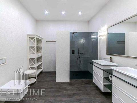 квартира по адресу Андрея Верхогляда ул. (Михайла Драгомирова), 16-Б