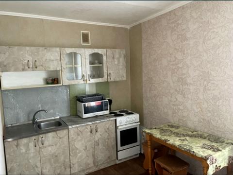 квартира за адресою Владислава Бувалкіна вул. (Бочарова Генерала), 13