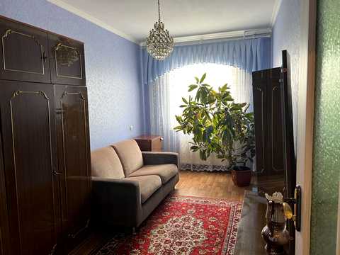 квартира за адресою Чорних Запорожців вул., 26