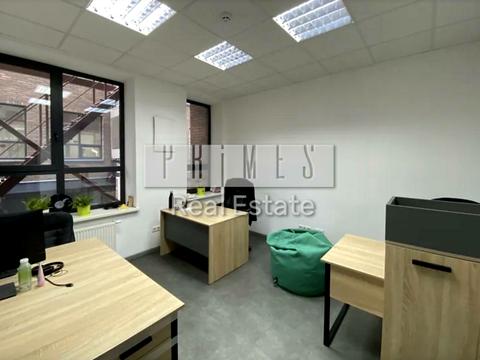 комерційна за адресою Красилівська вул., 5