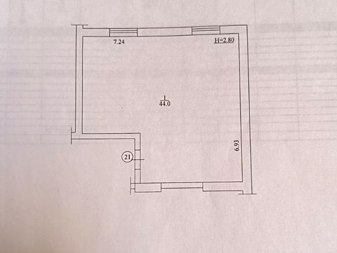 комерційна за адресою Білокур, 3г