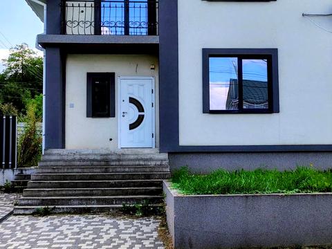 будинок за адресою Богдана Ступки