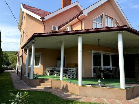 будинок за адресою Нахімова вул., 36