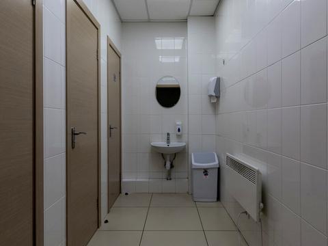 комерційна за адресою Ованеса Туманяна вул., 15-А