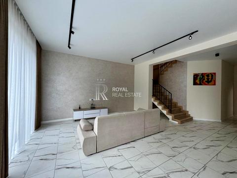 будинок за адресою Садова вул.