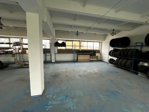 комерційна за адресою Вільна вул., 22