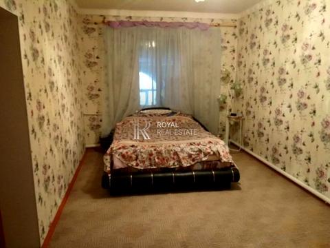 будинок за адресою Андрія Малишка вул. (Льва Толстого)
